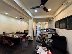 Macpherson Road (D13), Retail #513713111